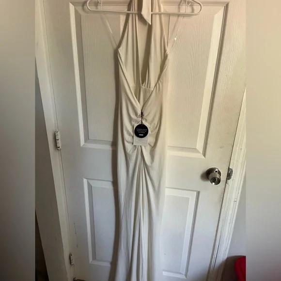 NWT Nookie Maxi Dress White Illegal Halter Sleeveless Gown Bridal Wedding sz S - Picture 8 of 12